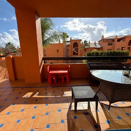 Piso De Lujo Golf Y Playa Apartment *