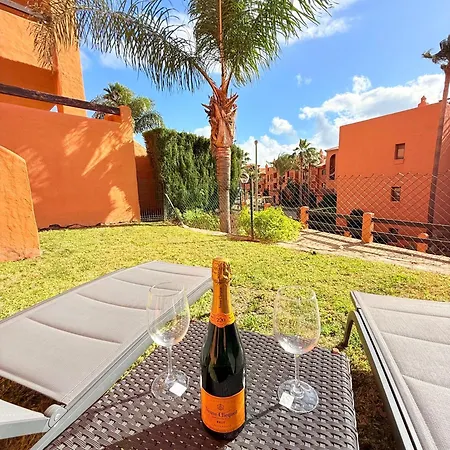 Piso De Lujo Golf Y Playa Apartment