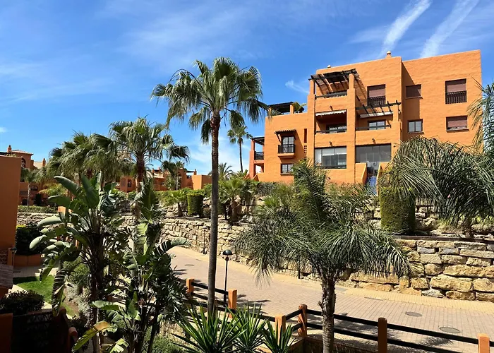 Lägenhet Piso De Lujo Golf Y Playa Estepona
