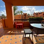 Piso De Lujo Golf Y Playa Apartment *