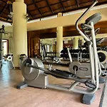 Piso De Lujo Golf Y Playa Apartment *